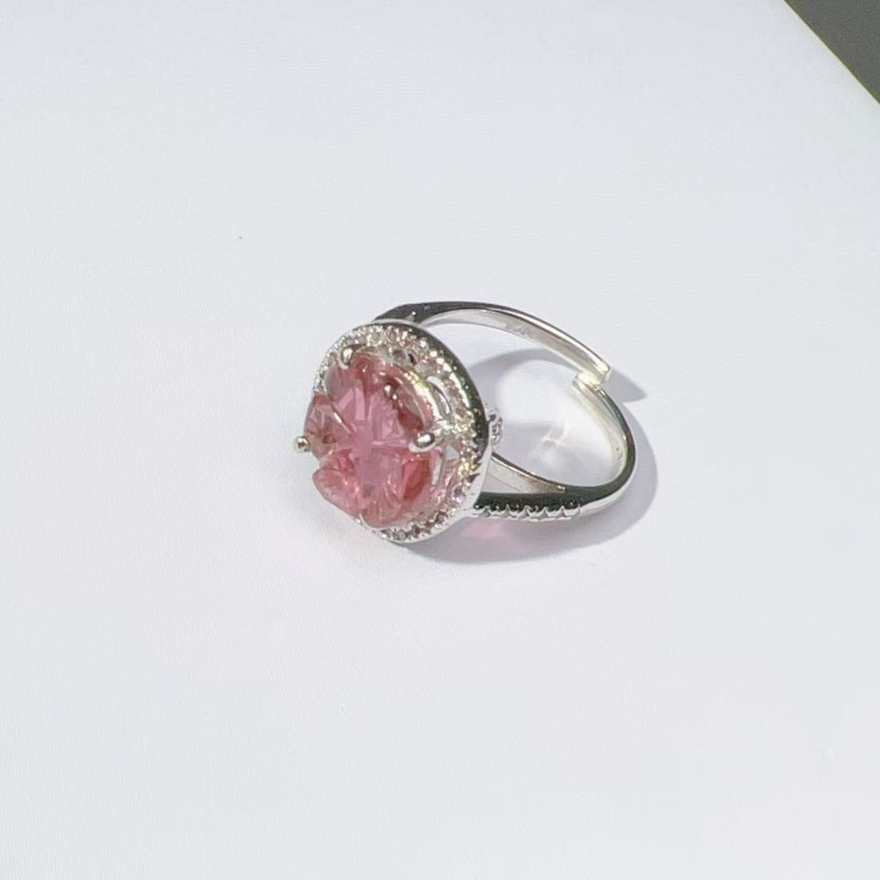 015 High quality ring Lucky Charm ring 2025 Energy High Quality Fashion ring Magnetic Bead ring Gift