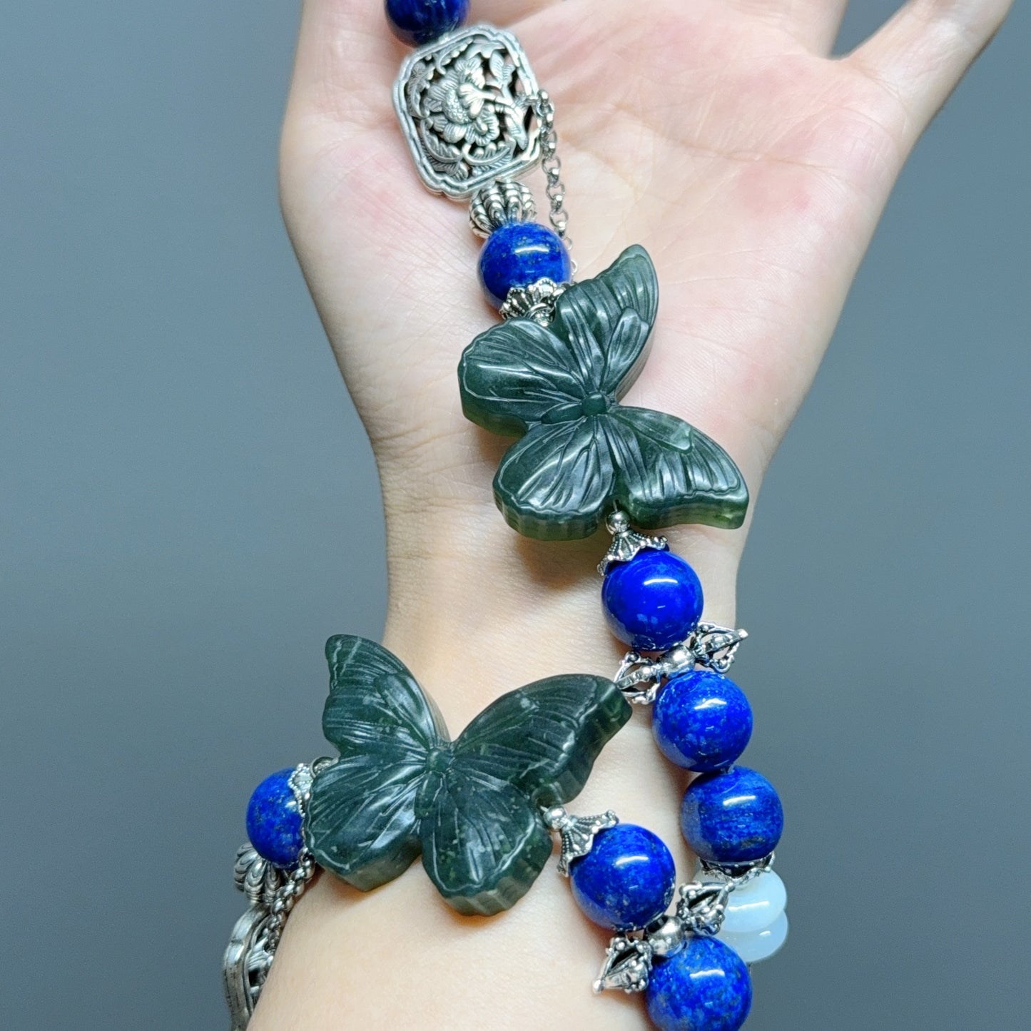 001 Large beads, high quality bracelet.