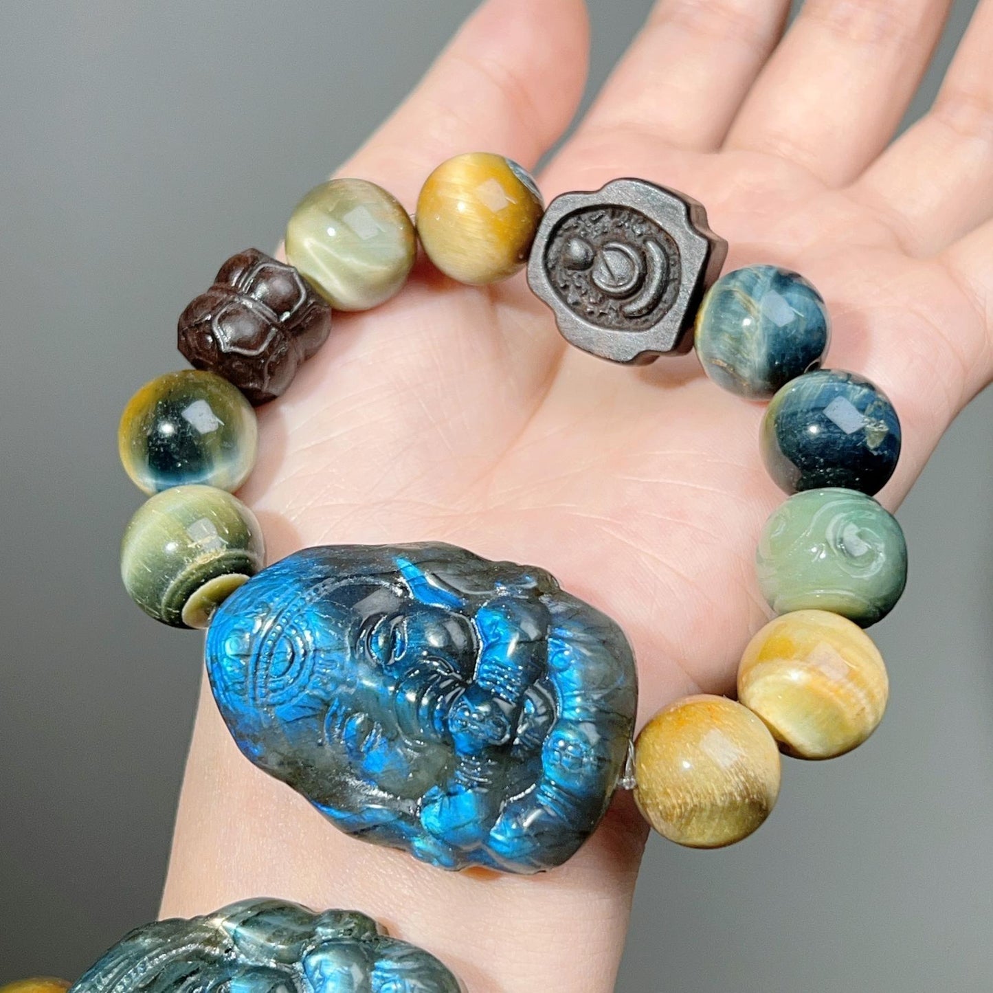 001 Large beads, high quality bracelet.
