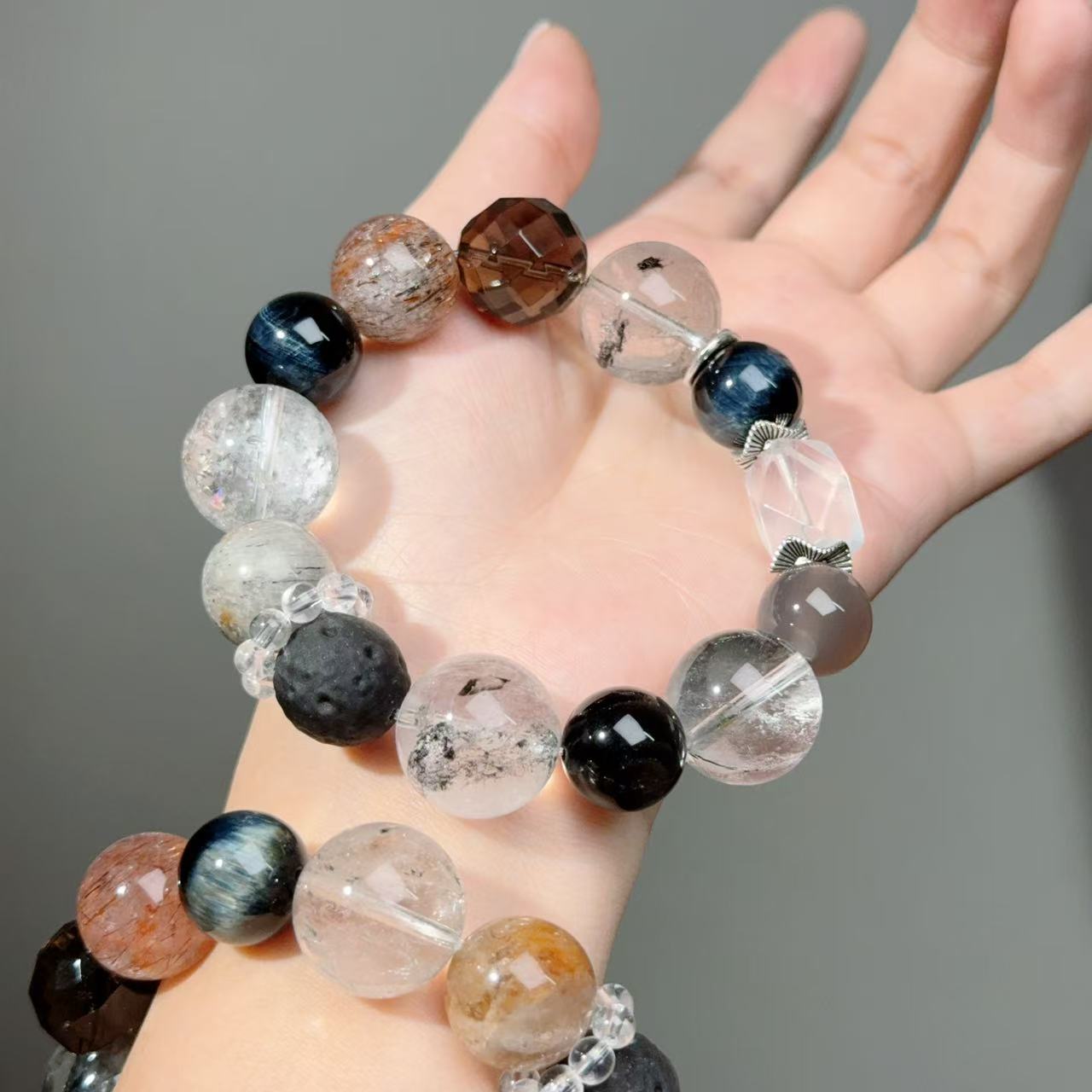 001 Large beads, high quality bracelet.