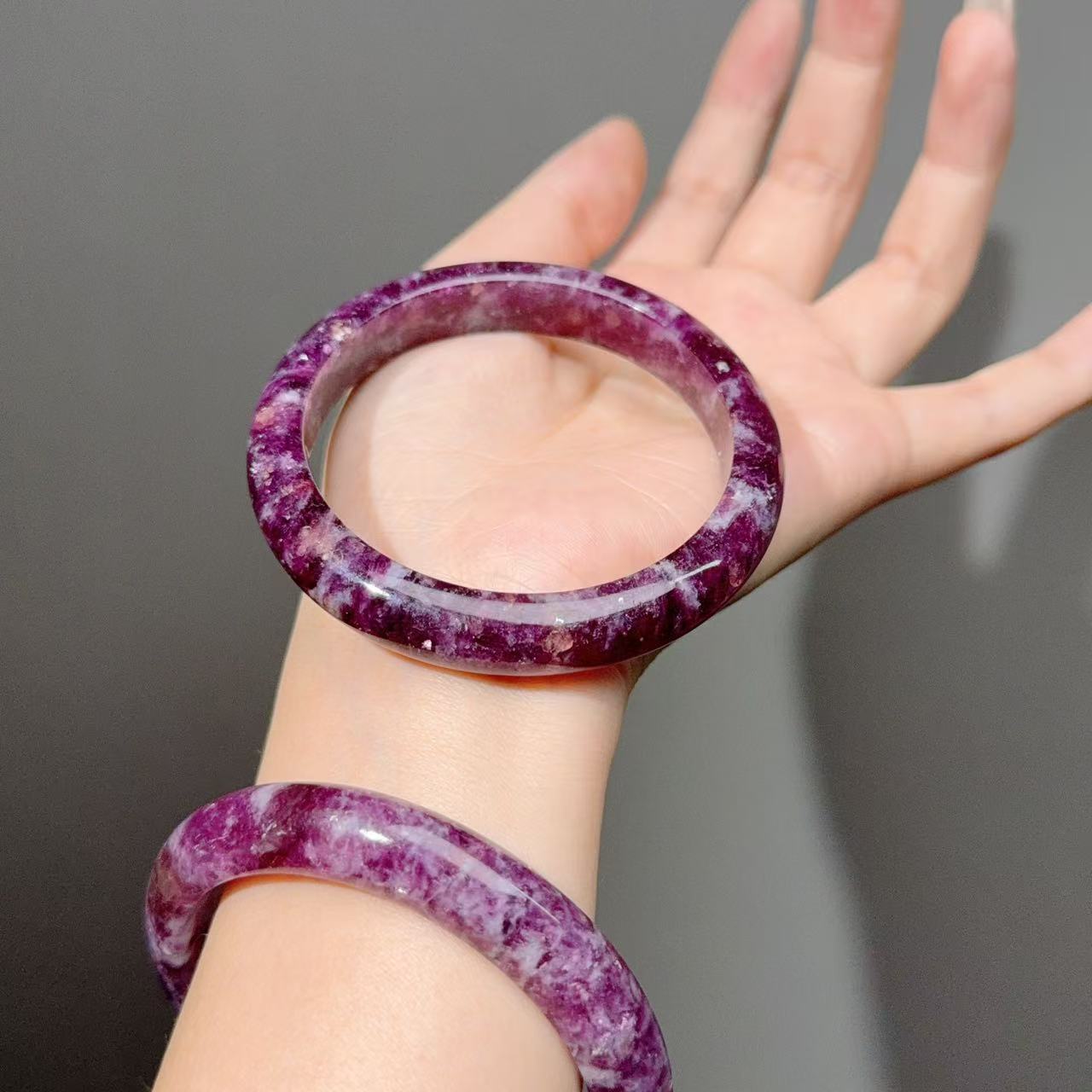 002 Bangle lucky charm in hand 2025