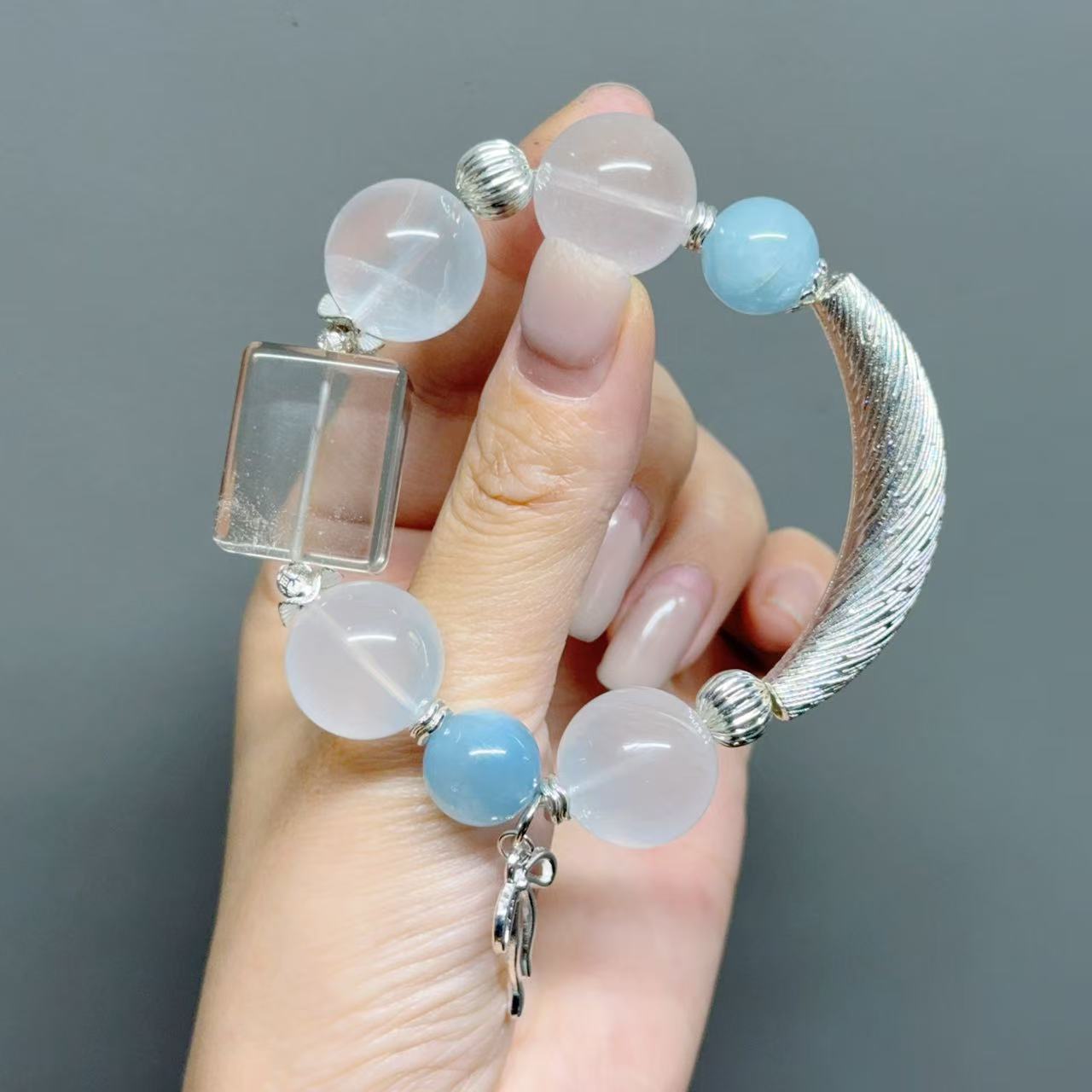 001 Large beads, high quality bracelet.
