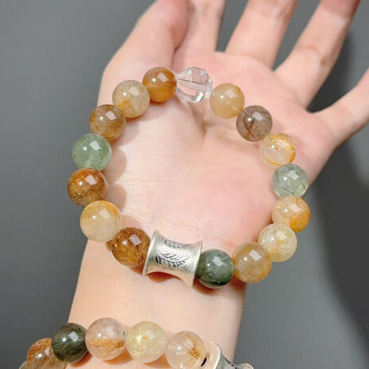 001 Large beads, high quality bracelet.