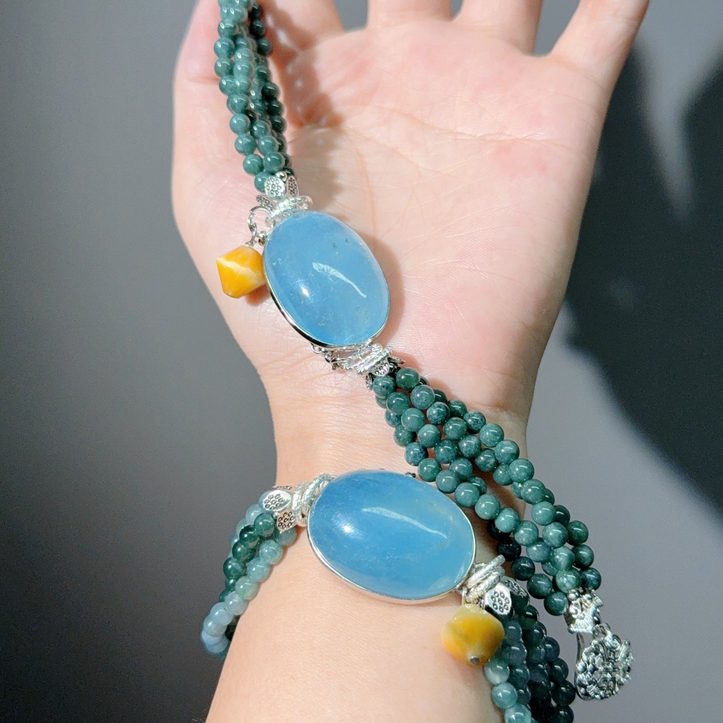 001 Large beads, high quality bracelet.