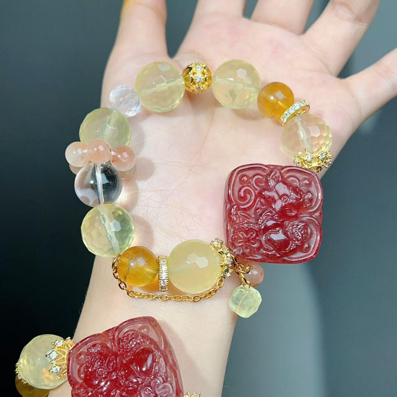001 Large beads, high quality bracelet.
