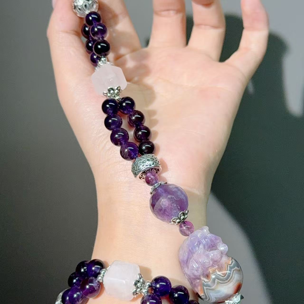 001 Large beads, high quality bracelet.