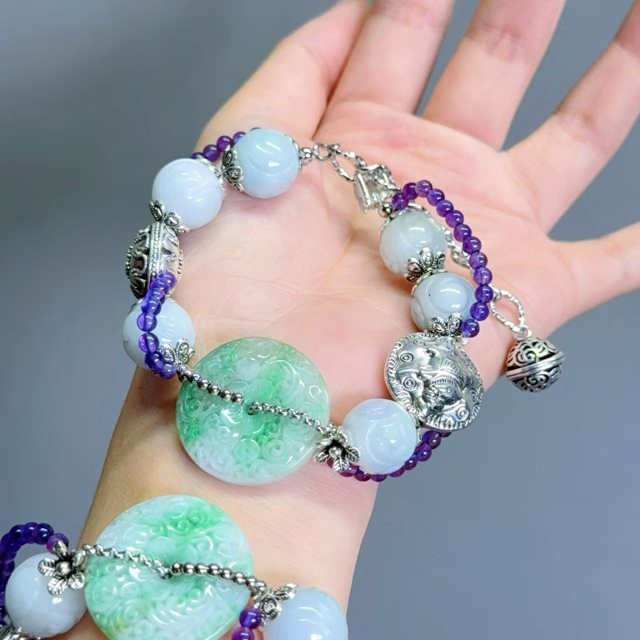001 Large beads, high quality bracelet.
