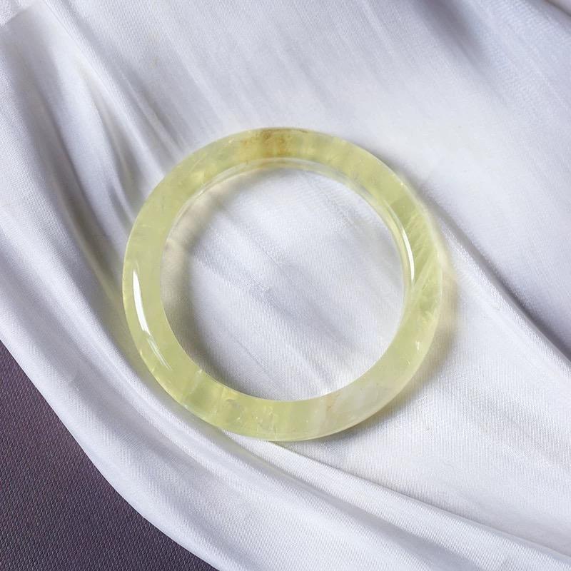 002 Bangle lucky charm in hand 2025