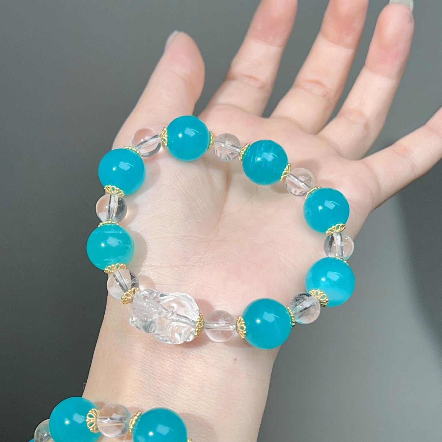 001 Large beads, high quality bracelet.
