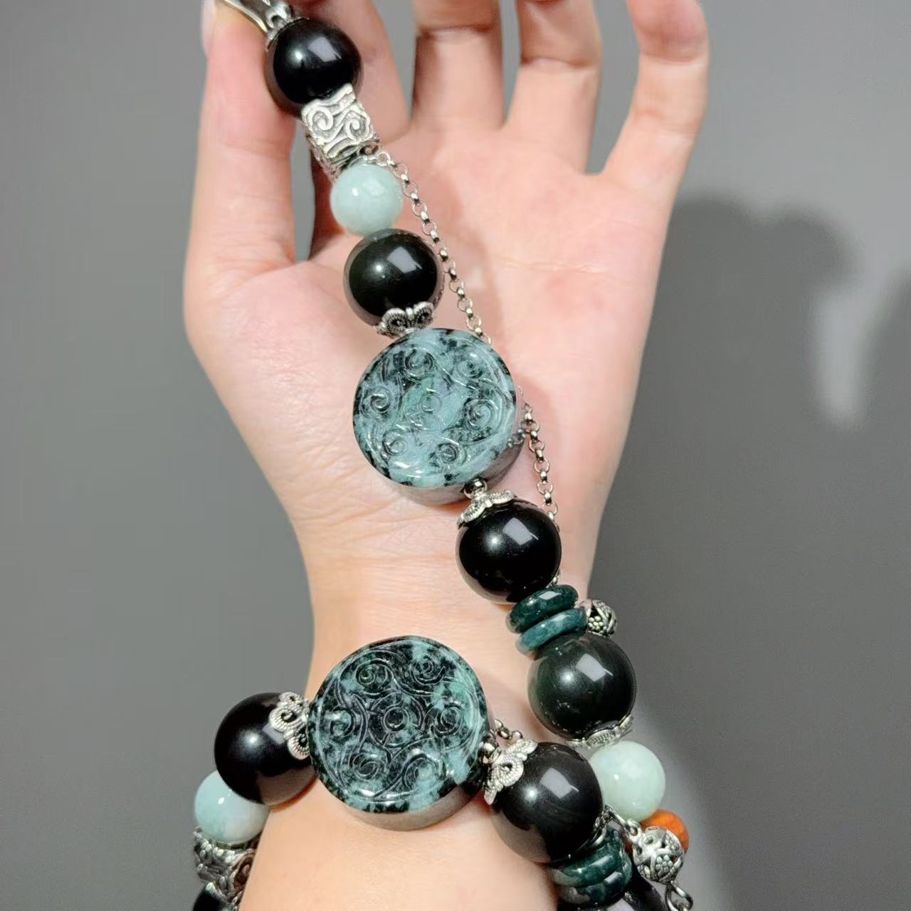 001 Large beads, high quality bracelet.