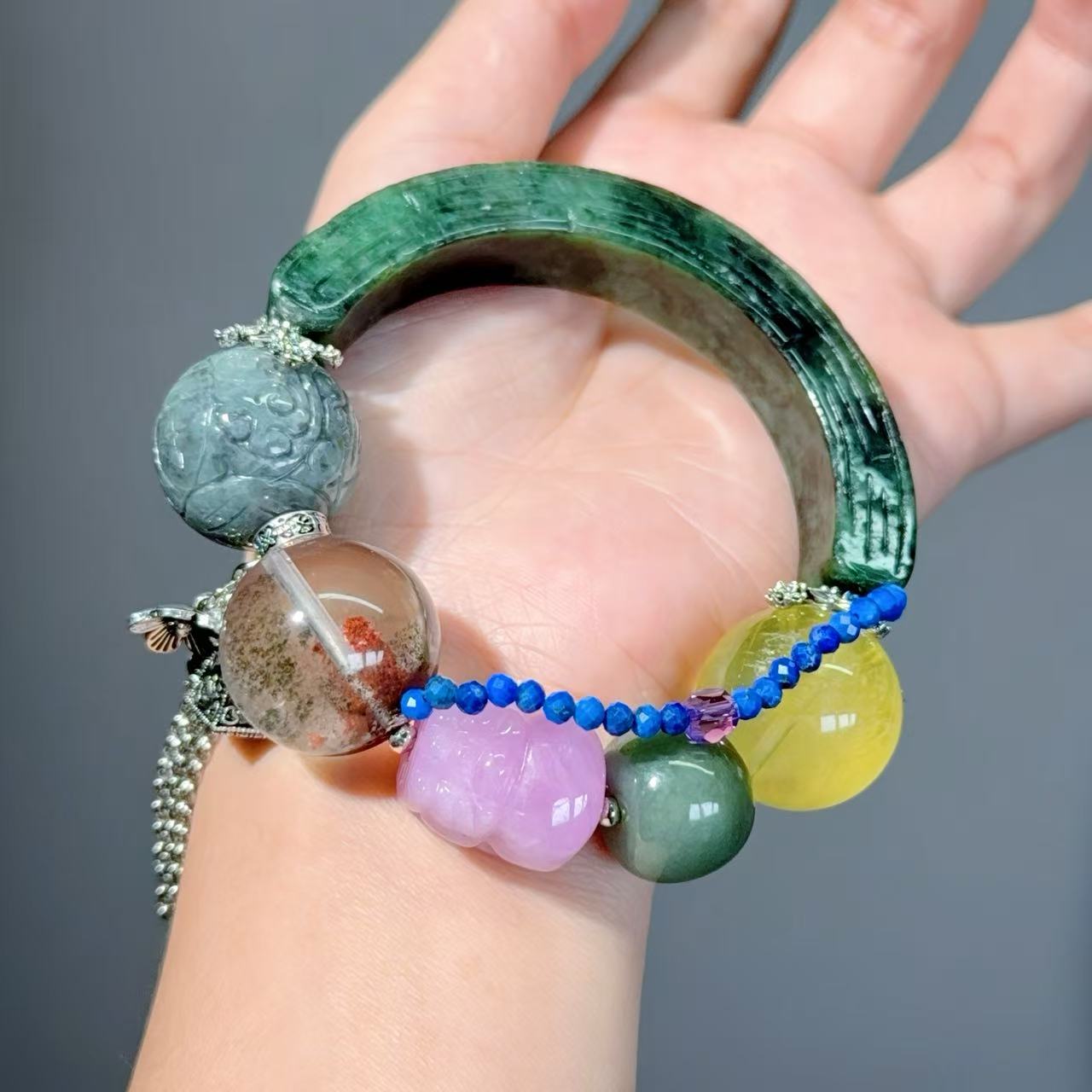 001 Large beads, high quality bracelet.