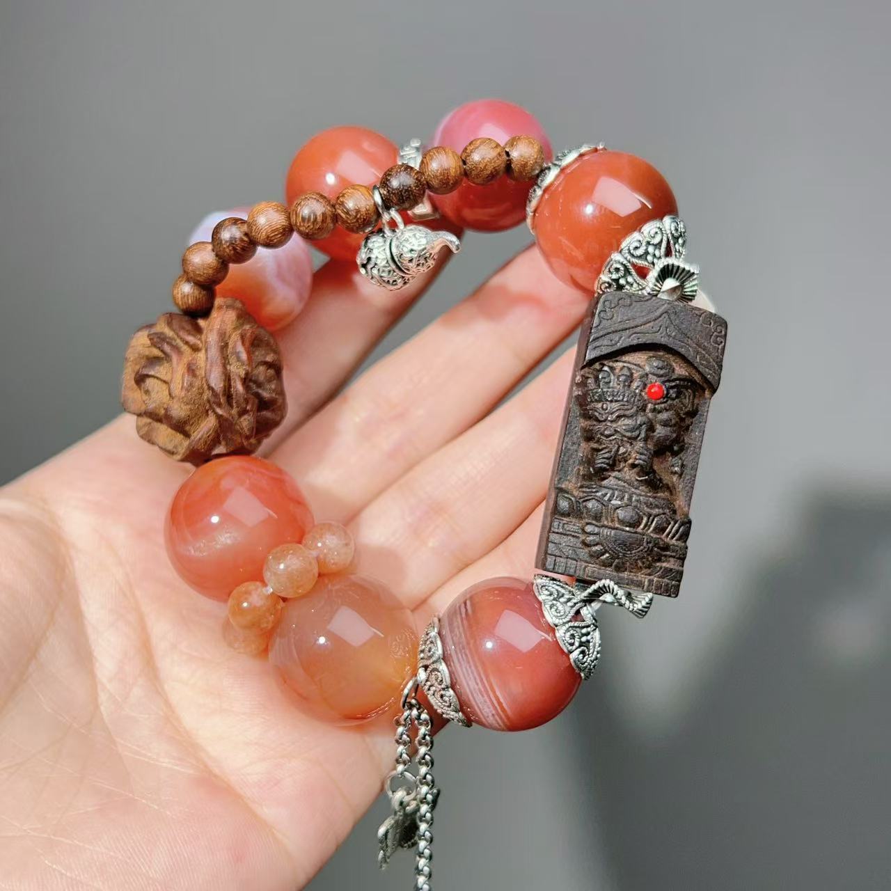 001 Large beads, high quality bracelet.