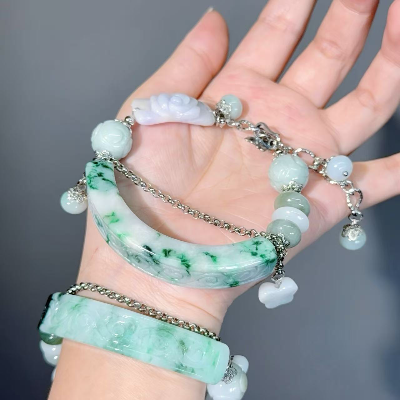 001 Large beads, high quality bracelet.