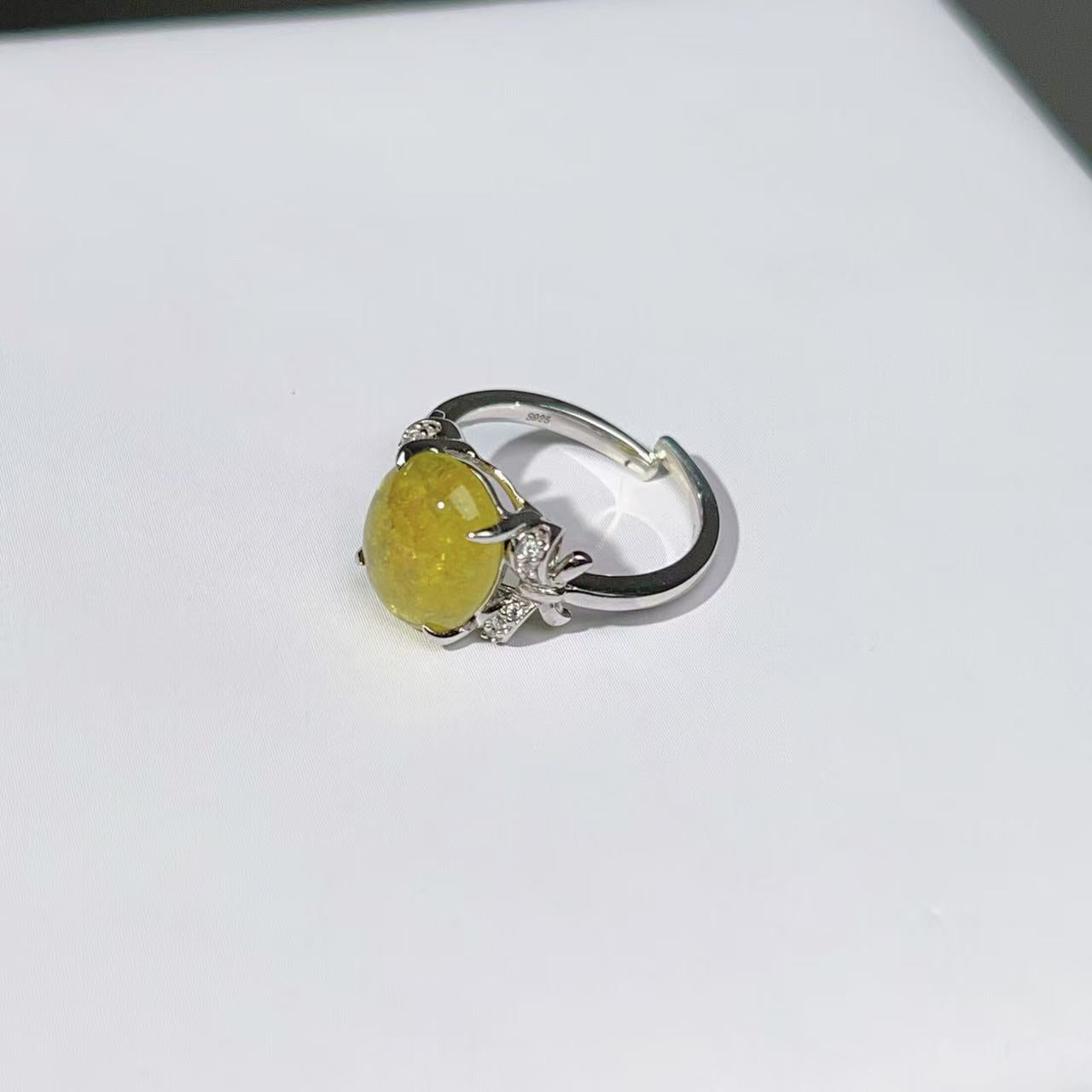 015 High quality ring Lucky Charm ring 2025 Energy High Quality Fashion ring Magnetic Bead ring Gift
