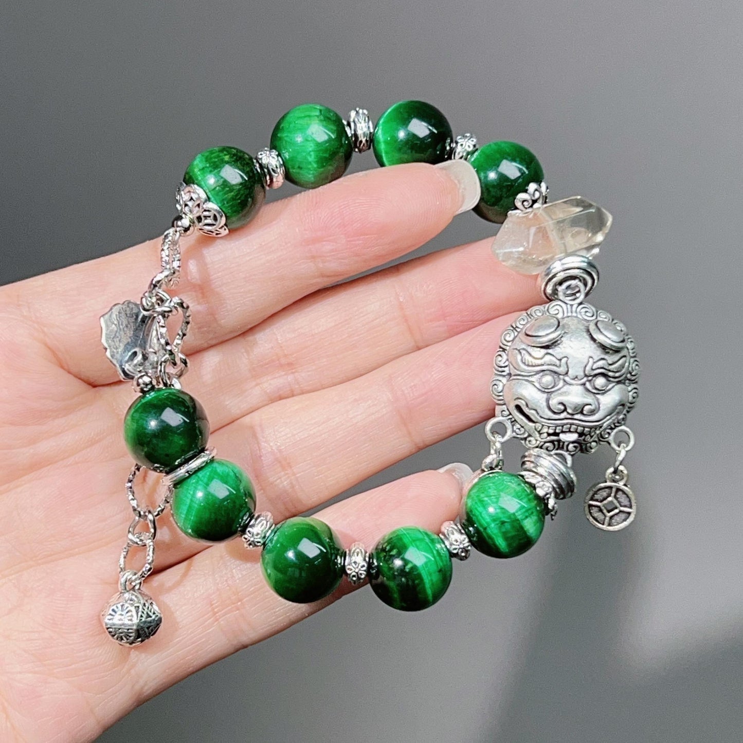 001 Large beads, high quality bracelet.