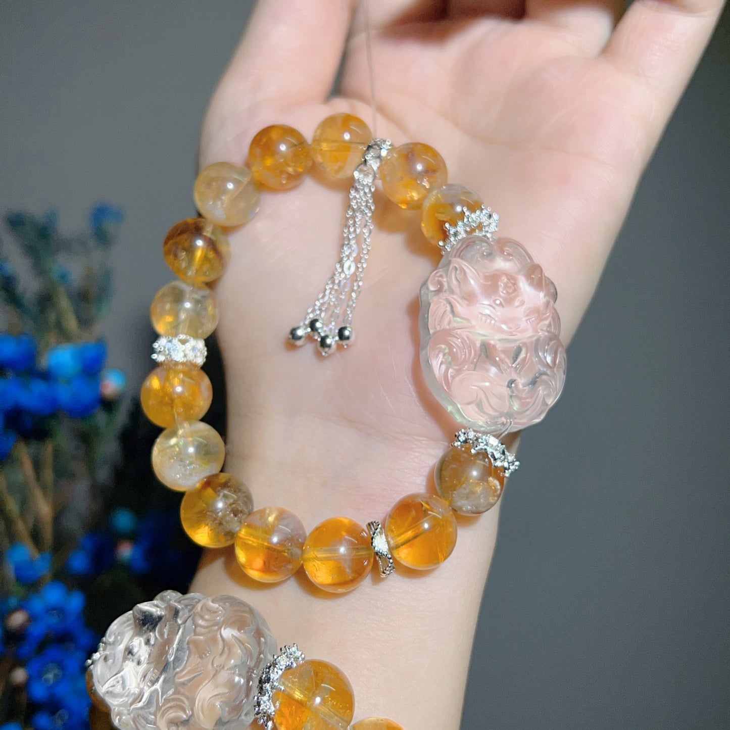 001 New arrival, special price. Large beads, high quality bracelet.