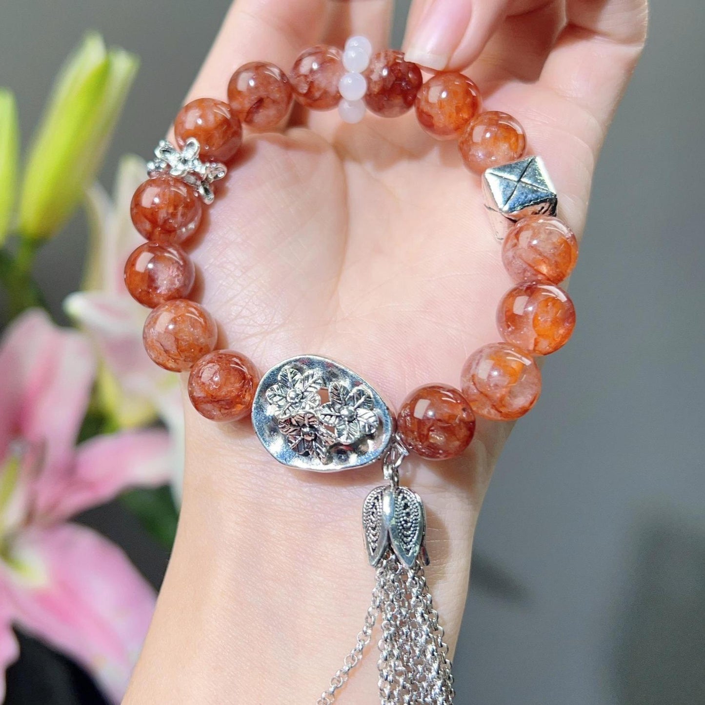 001 New arrival, special price. Large beads, high quality bracelet.