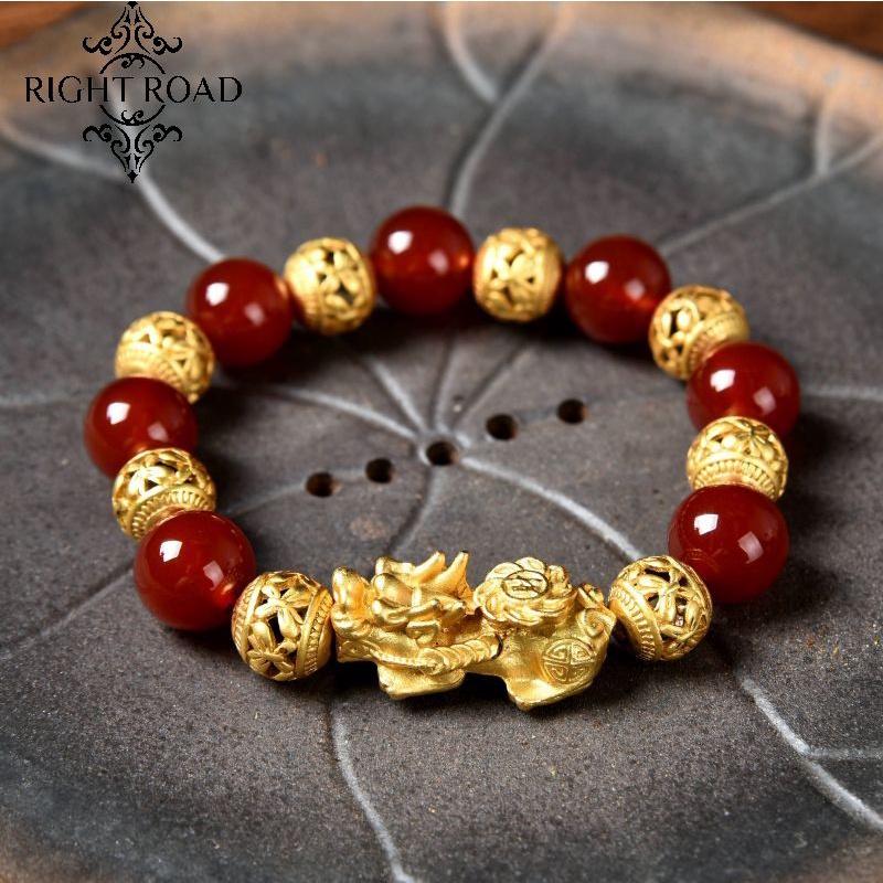 009 Crystal Jewelry Bracelet Bead Bracelet Lucky Charm Red agate beads piyao bracelet shipped within 24 hours