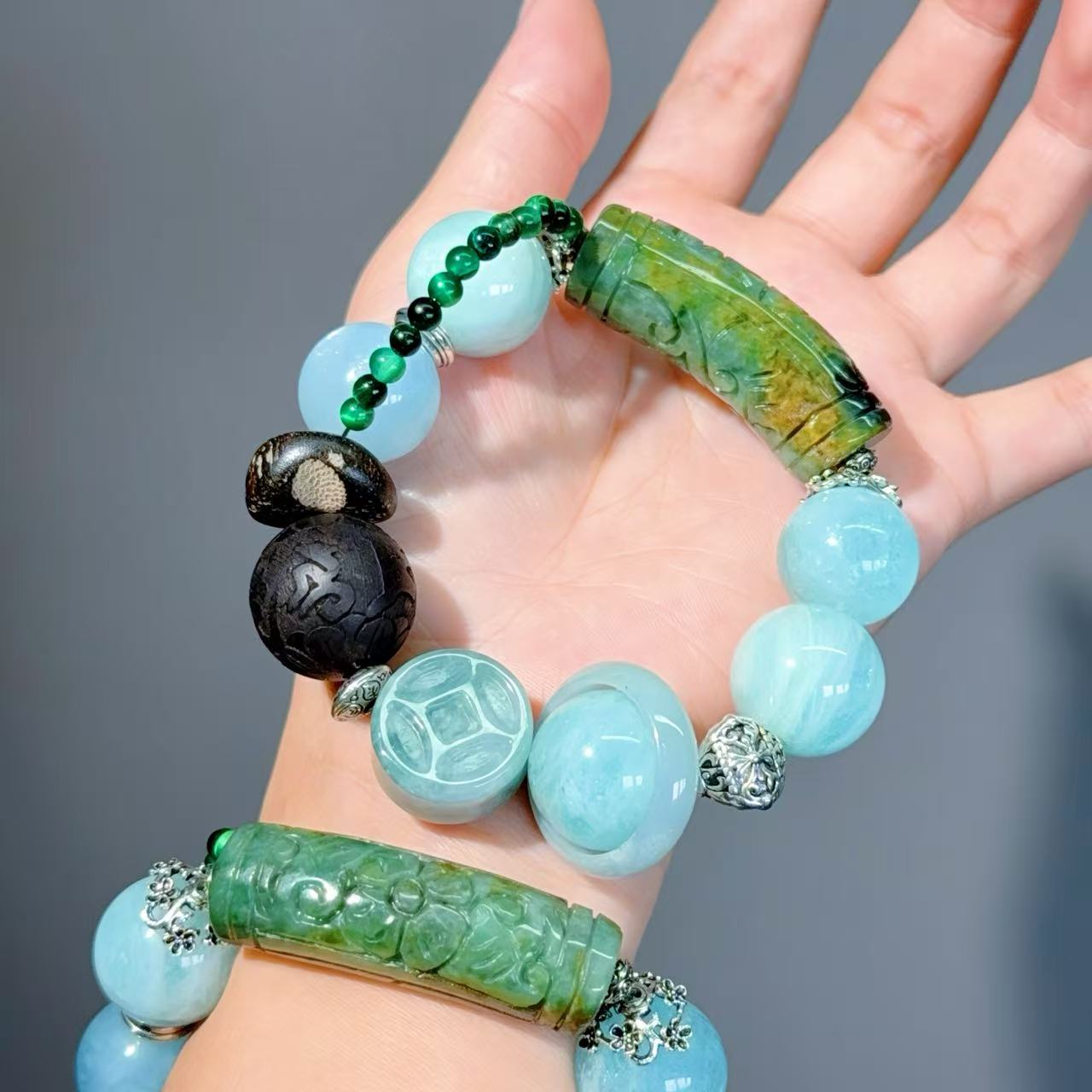 001 Large beads, high quality bracelet.