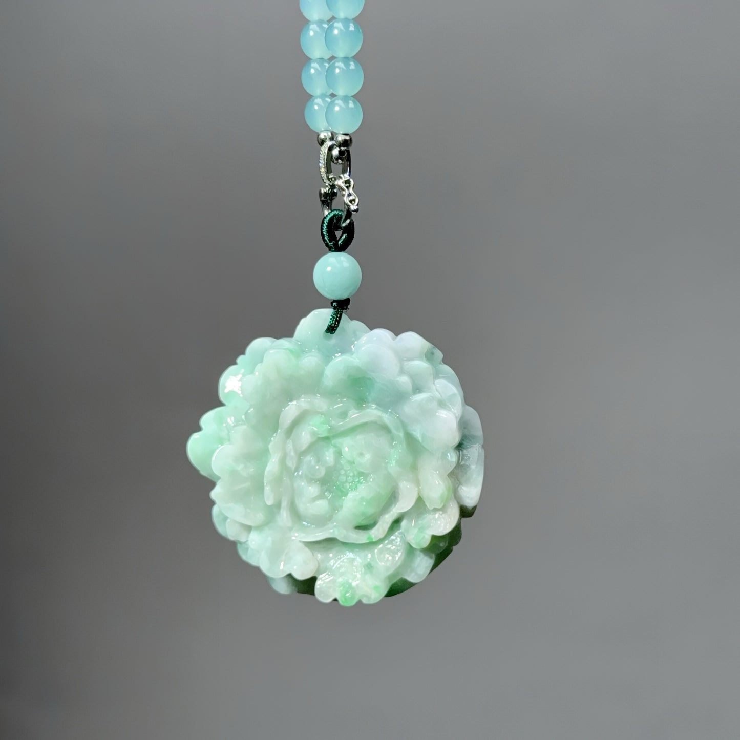 037 jadeite Lucky Charm Pendant2025 Energy High Quality Fashion Jewelry Feng Shui Beads Magnetic Gift