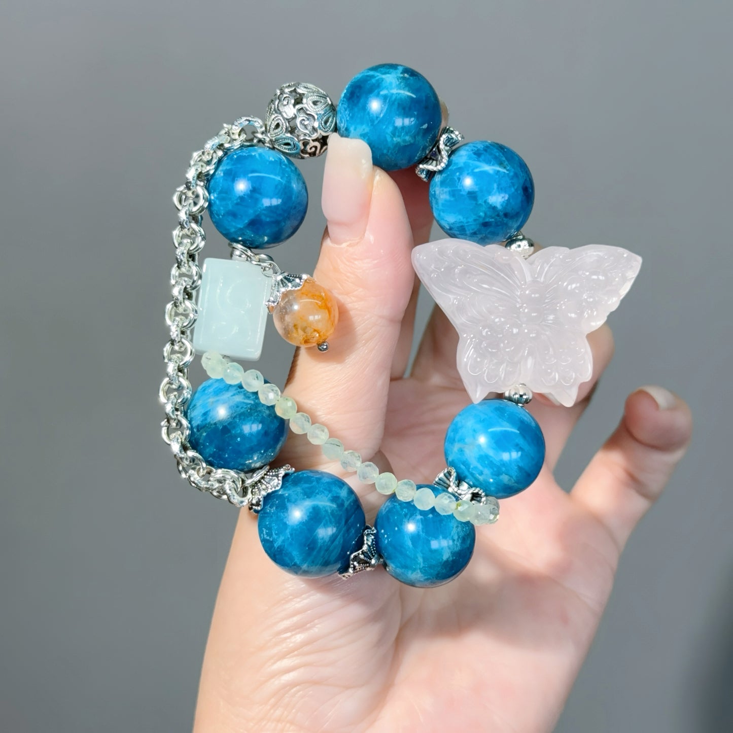 001 Large beads, high quality bracelet.