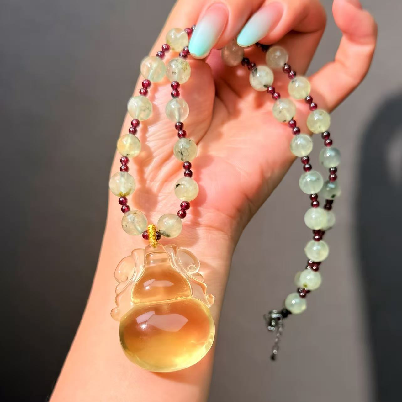 037 jadeite Lucky Charm Pendant2025 Energy High Quality Fashion Jewelry Feng Shui Beads Magnetic Gift
