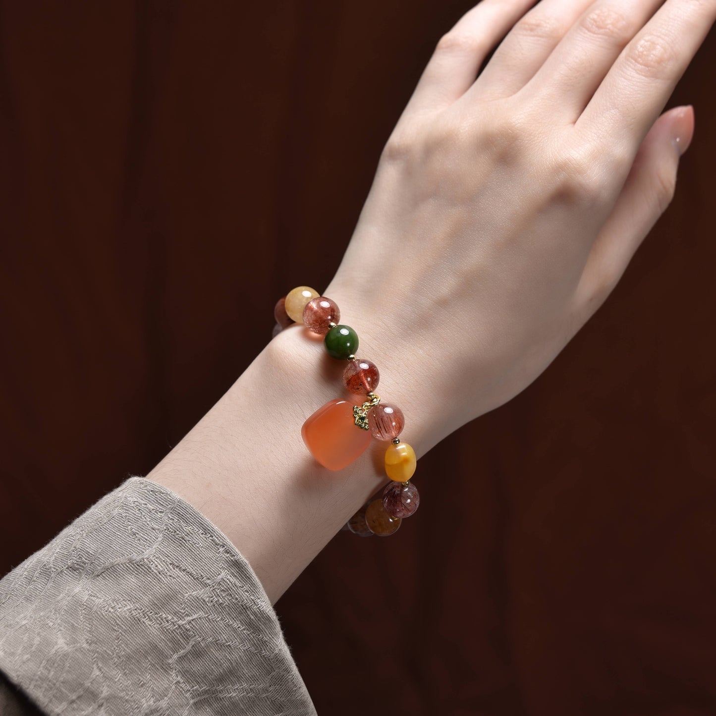 Color Rutilated Quartz beeswax yanyuan agate protection plate bracelet