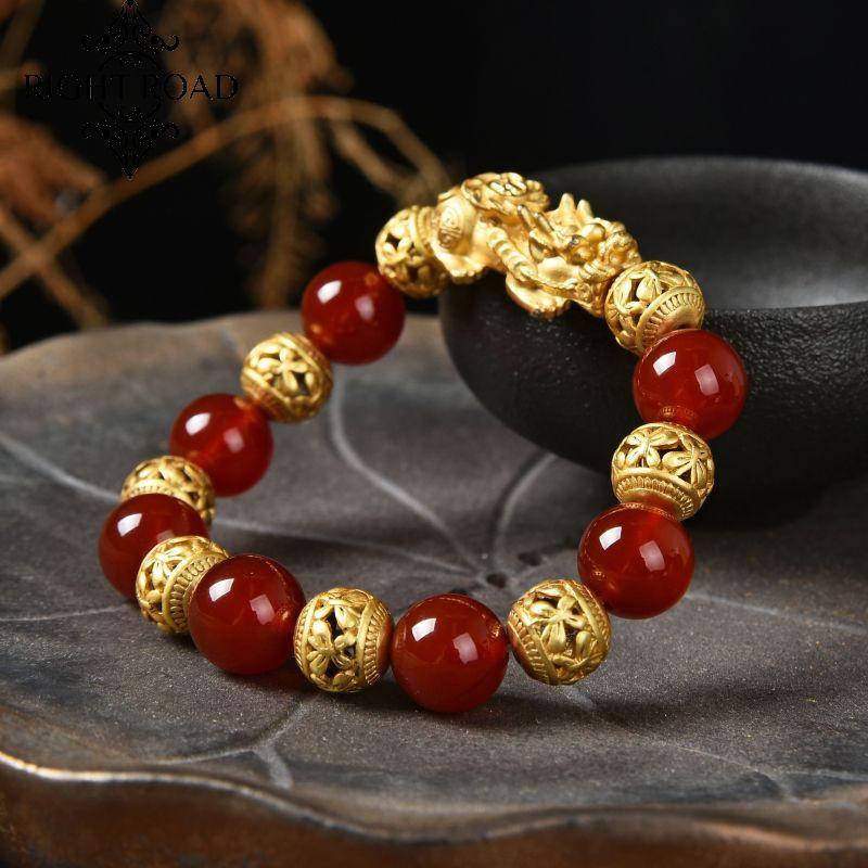 009 Crystal Jewelry Bracelet Bead Bracelet Lucky Charm Red agate beads piyao bracelet shipped within 24 hours