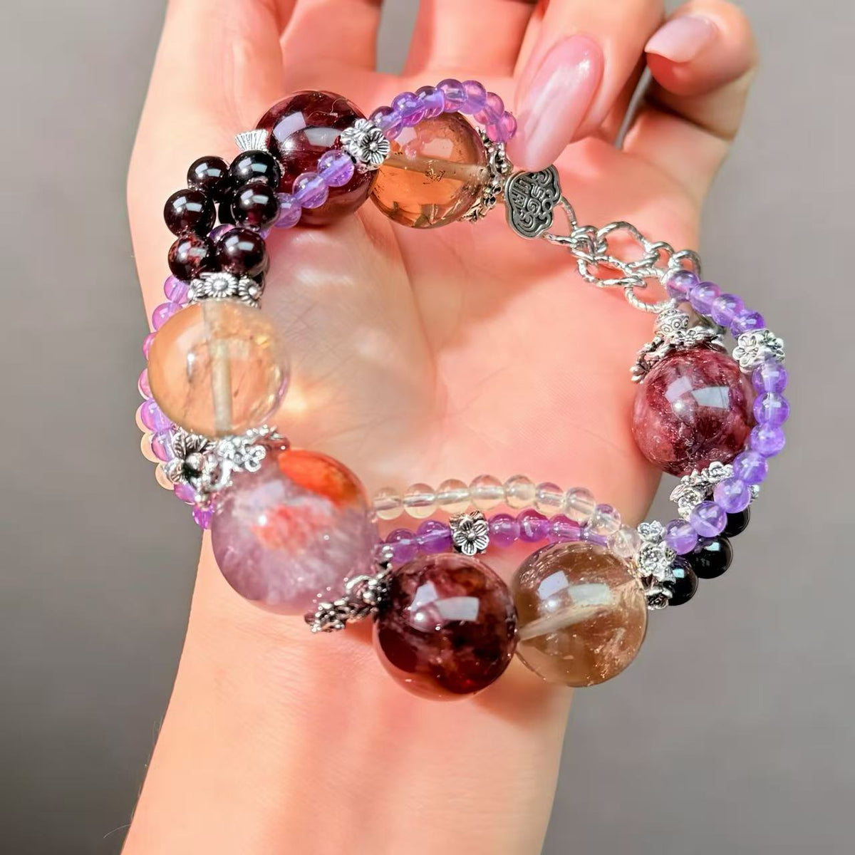 026  Smoky Quartz Garnet Phantom Q Bracelet Energy Magnetic High Quality Fashion Jewelry Feng Shui Beads Bracelet Gift