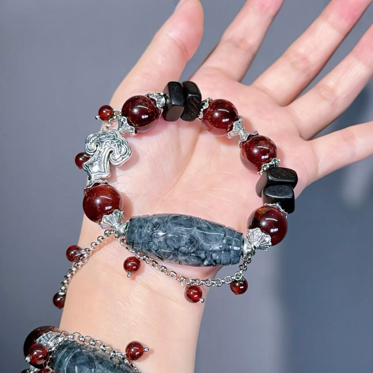 001 Large beads, high quality bracelet.