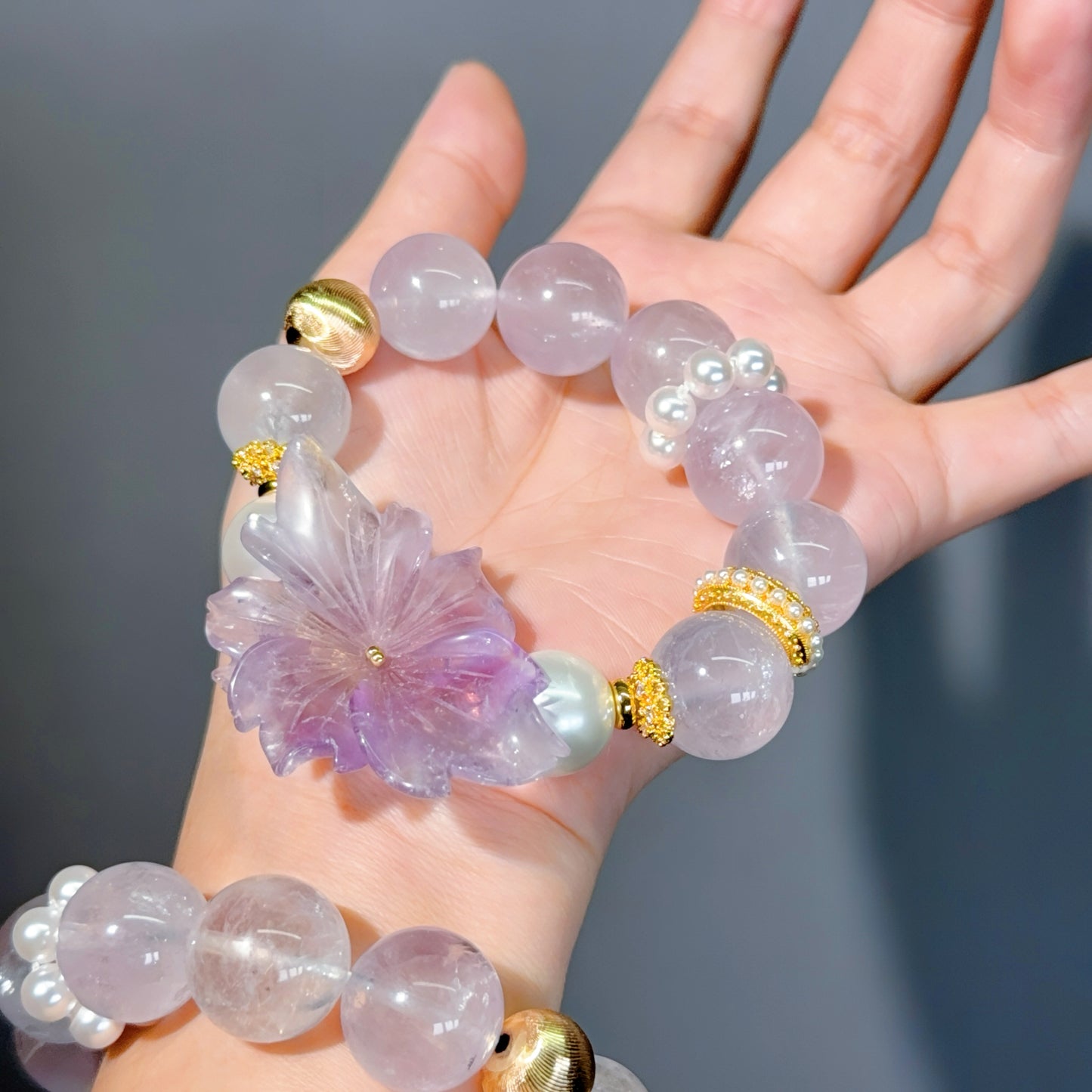 001 Large beads, high quality bracelet.