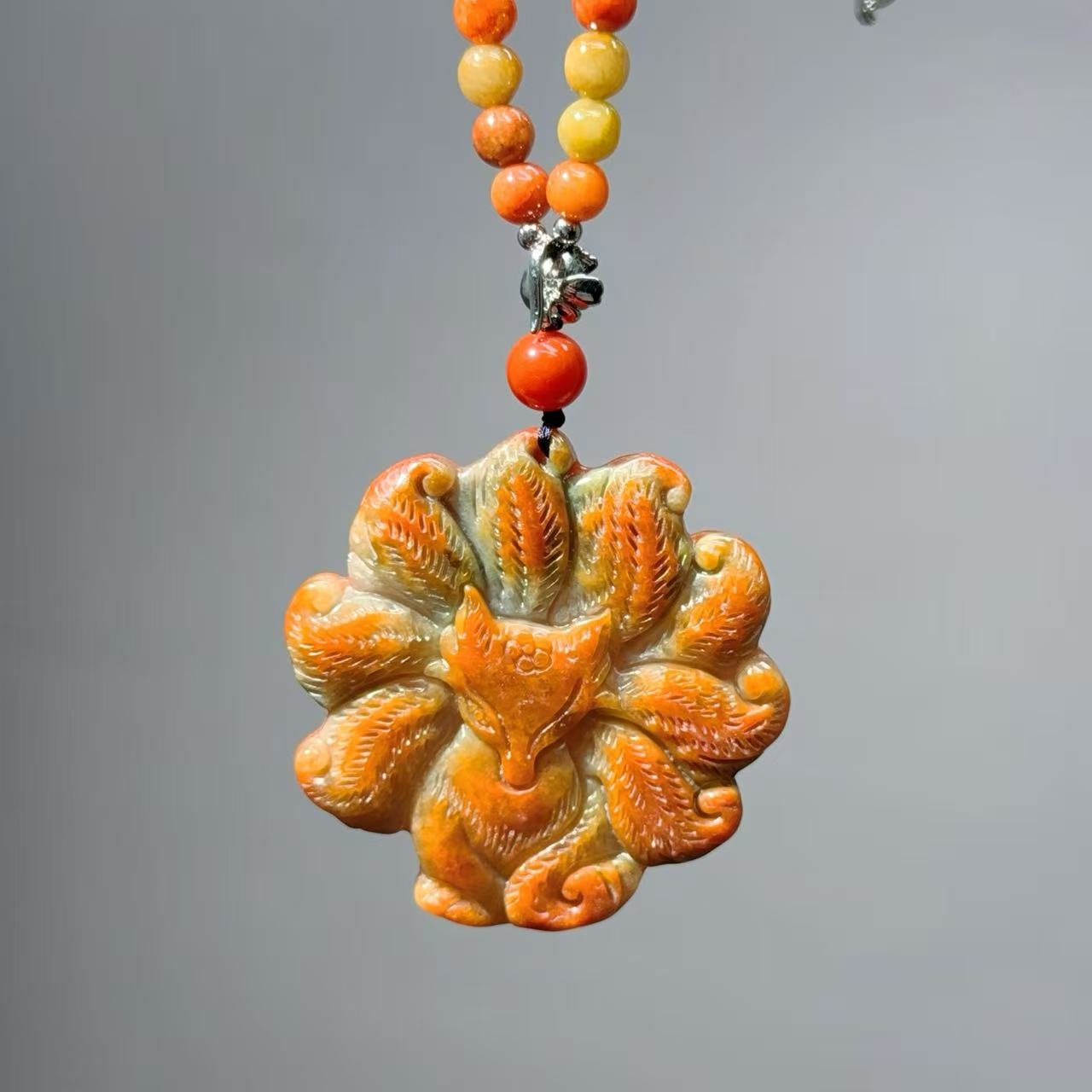 037 jadeite Lucky Charm Pendant2025 Energy High Quality Fashion Jewelry Feng Shui Beads Magnetic Gift